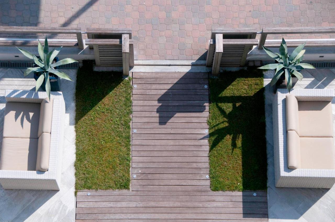 Kiss Beachfront Hotel & Restaurant Cervia Dış mekan fotoğraf